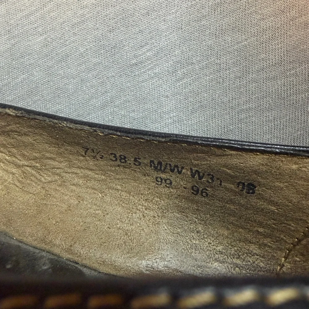 Born leather mary